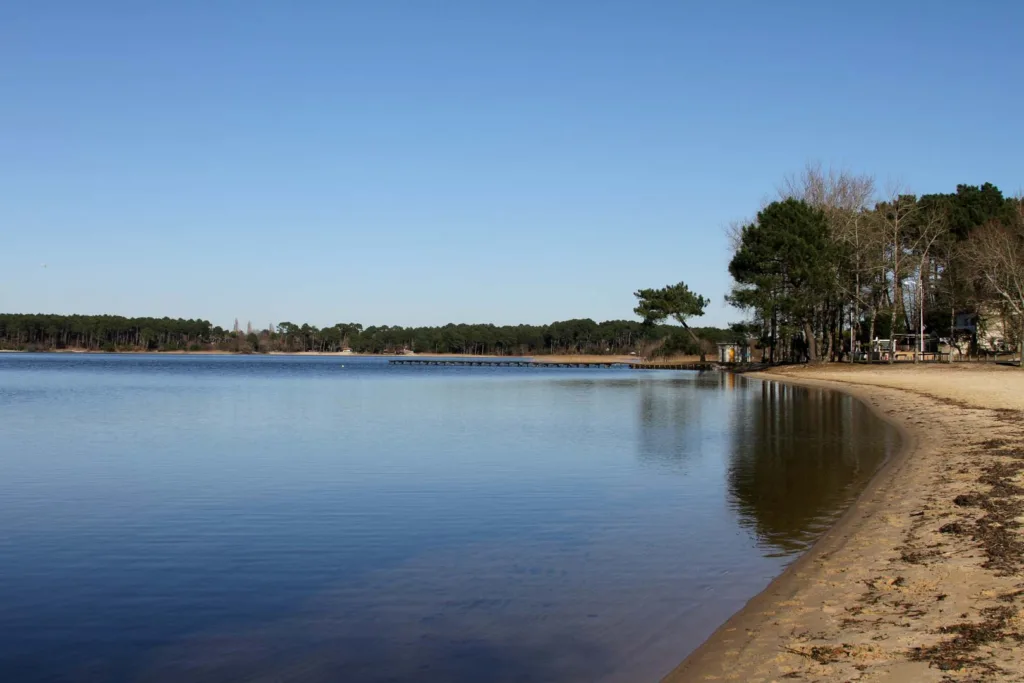 Lac De Cazaux Et Sanguinet Sur Le Littoral Atlantique